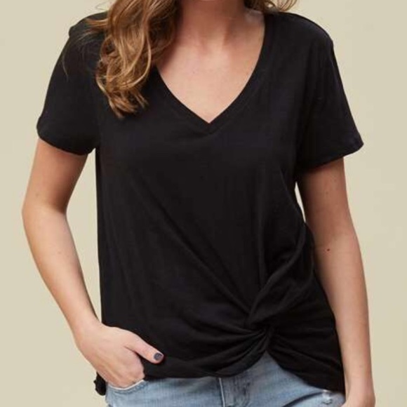 Altar'd State Tops - NEW Altar’d State Favorite Knot Tee